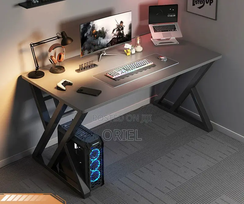 Office Desk : Sturdy 120cm Generic Home Office Desk