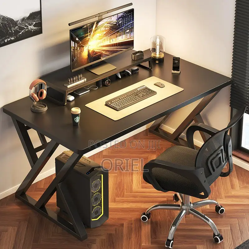 Office Desk : Sturdy 120cm Generic Home Office Desk