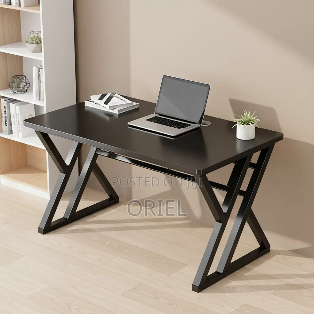 Office Desk : Sturdy 120cm Generic Home Office Desk