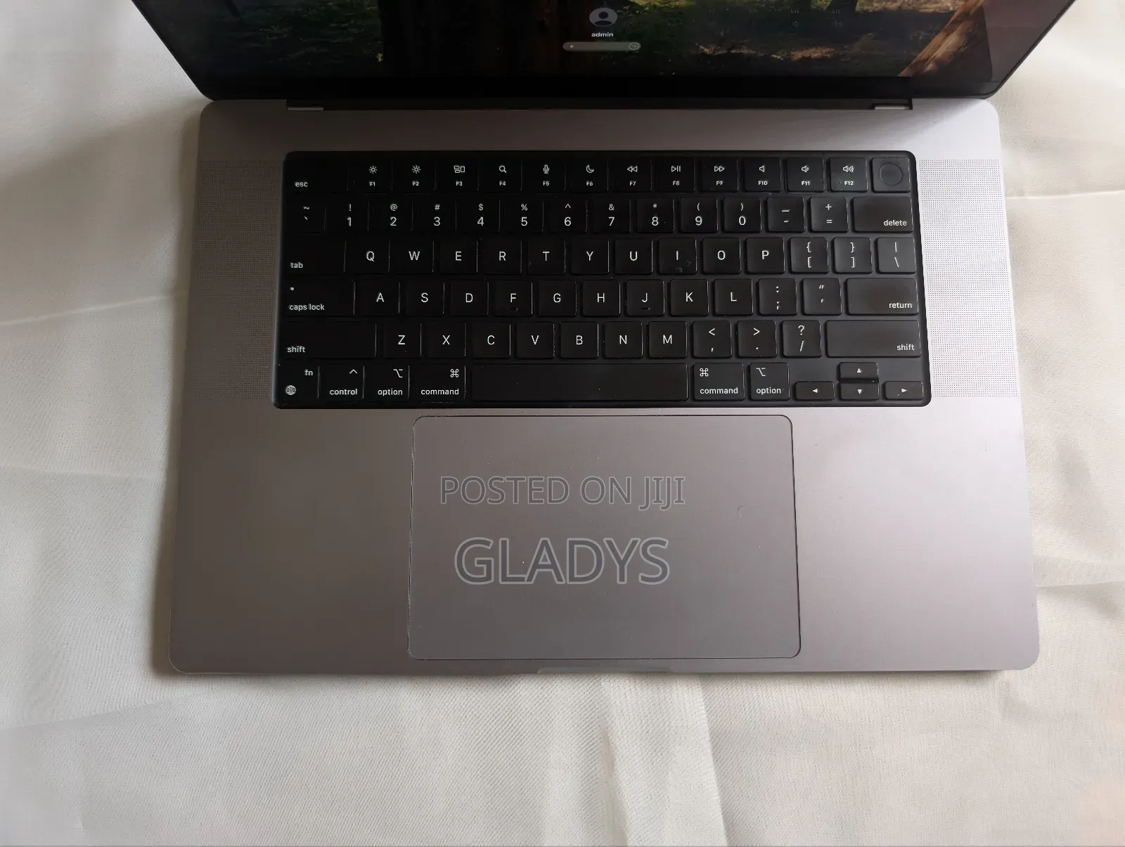 Laptop Apple MacBook Pro 2021 M1 32GB Apple M1 Pro SSD 512GB