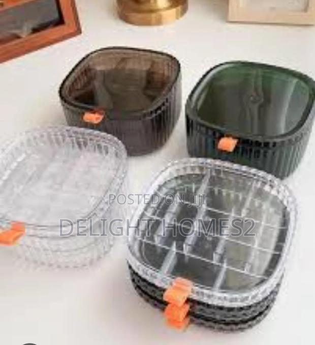 16 Slot Transparent Jewelry Box-pa
