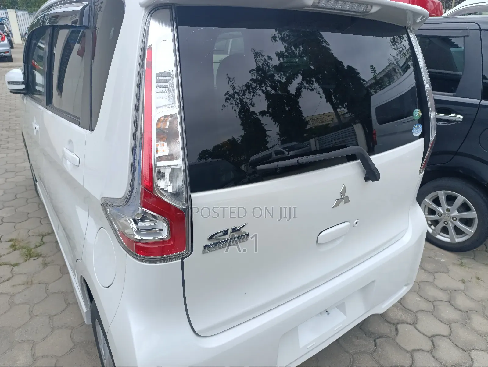 Mitsubishi EK Wagon 660 FWD 2019 White