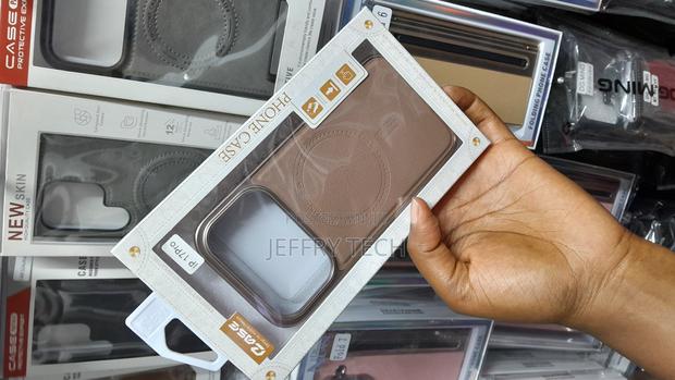 Ibusse Leather iPhone 17 Pro Max, Electroplated Tpu Design Magnetic - thumbnail 2