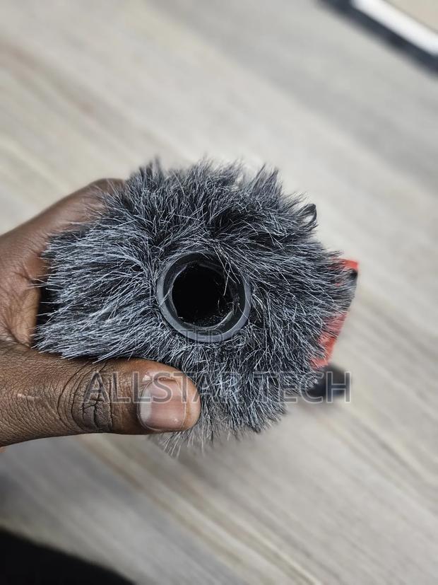 Rode Videomicro Compact Camera-Mount Shotgun Microphone - thumbnail 3