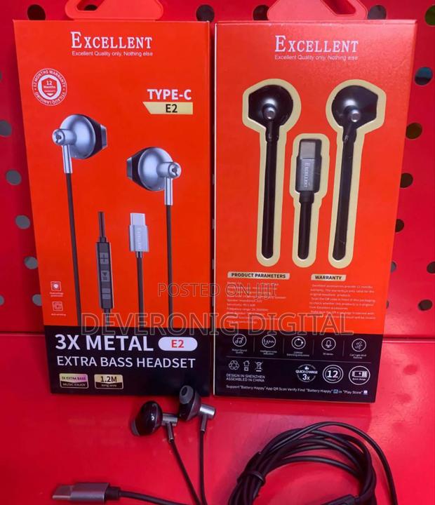 *Excellent Type-c E2 Earphones* - thumbnail 2