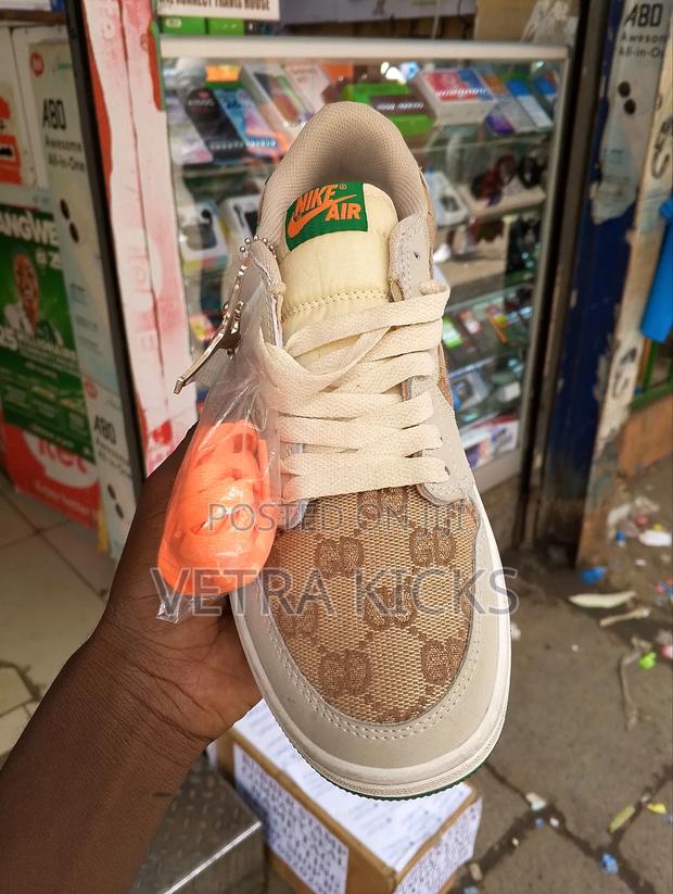 Jordan 1 Low Cut Sb Dunks