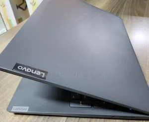 Laptop Lenovo V15 8GB Intel Core i3 SSD 256GB