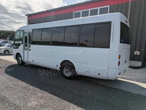 Mitsubishi Fuso Rosa 2019 White