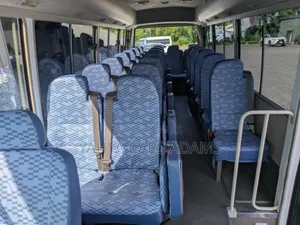 Mitsubishi Fuso Rosa 2019 White