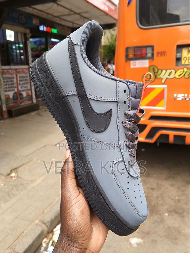 Airforce One Customized - thumbnail 4