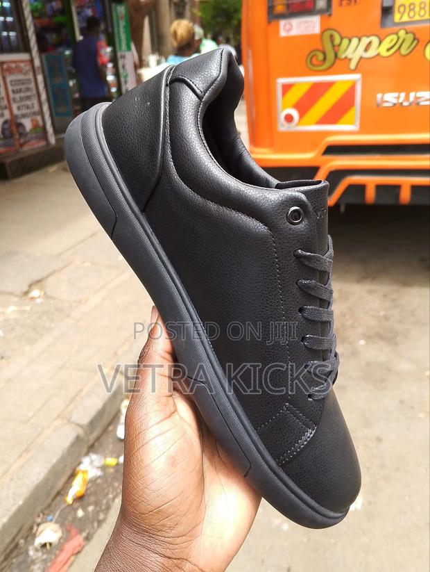 Calvin Klein Sneakers - thumbnail 3
