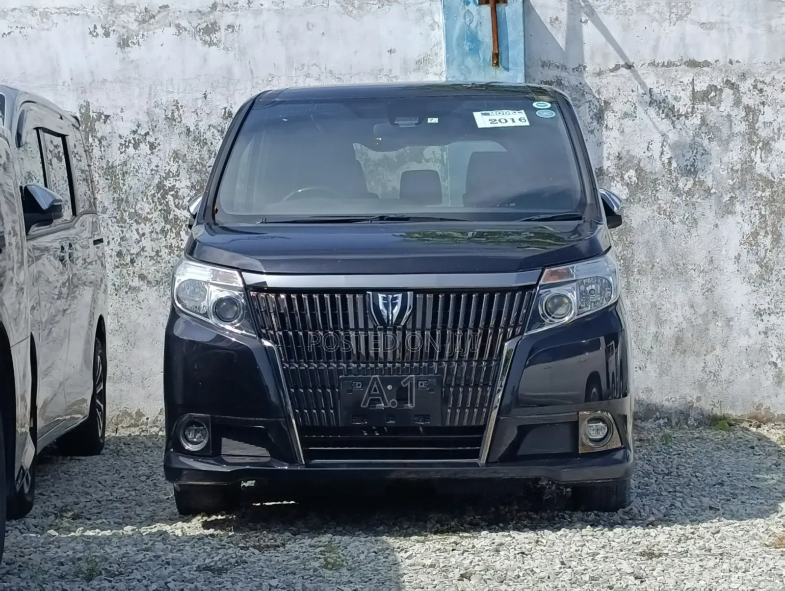 Toyota Esquire 2.0 FWD (7 seater) 2018 Black