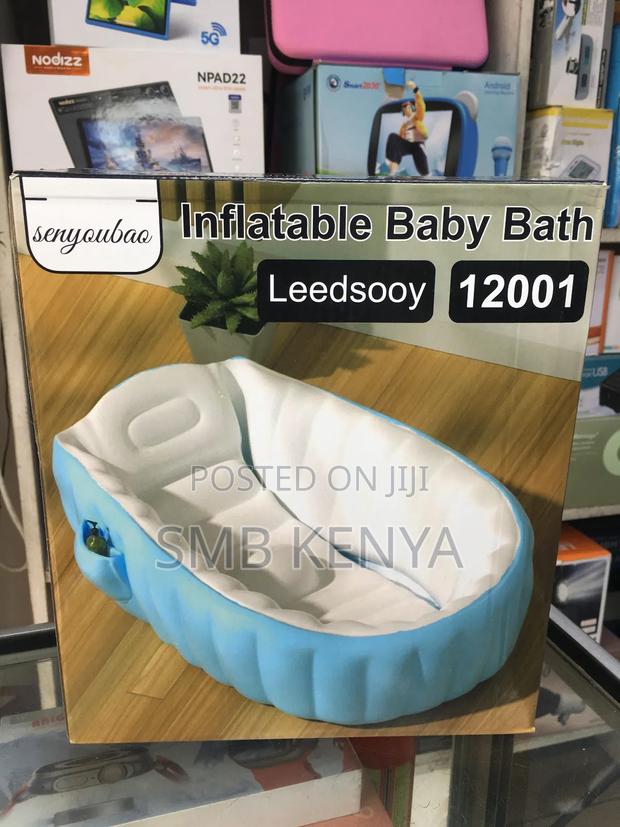 Inflatable Baby Bathhub With Air - main view