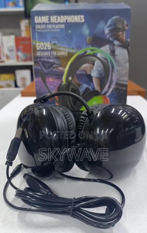 Ultimate Gaming Headphone - thumbnail 3