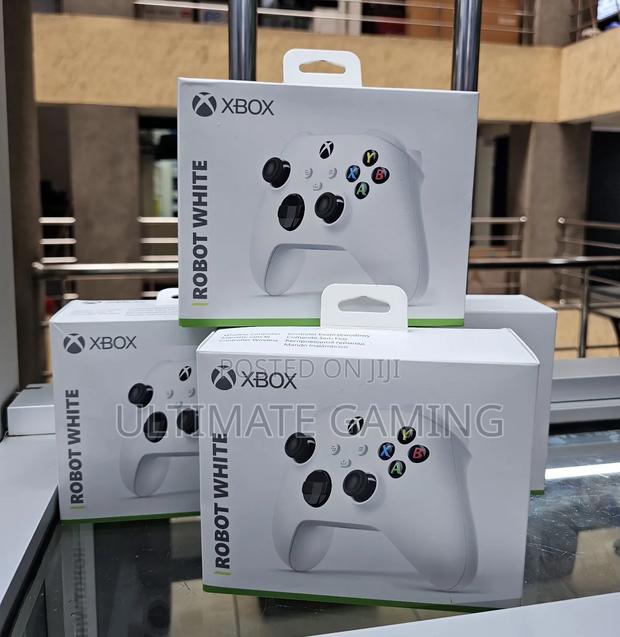 Xbox Series X/S Wireless Controller White - thumbnail 2
