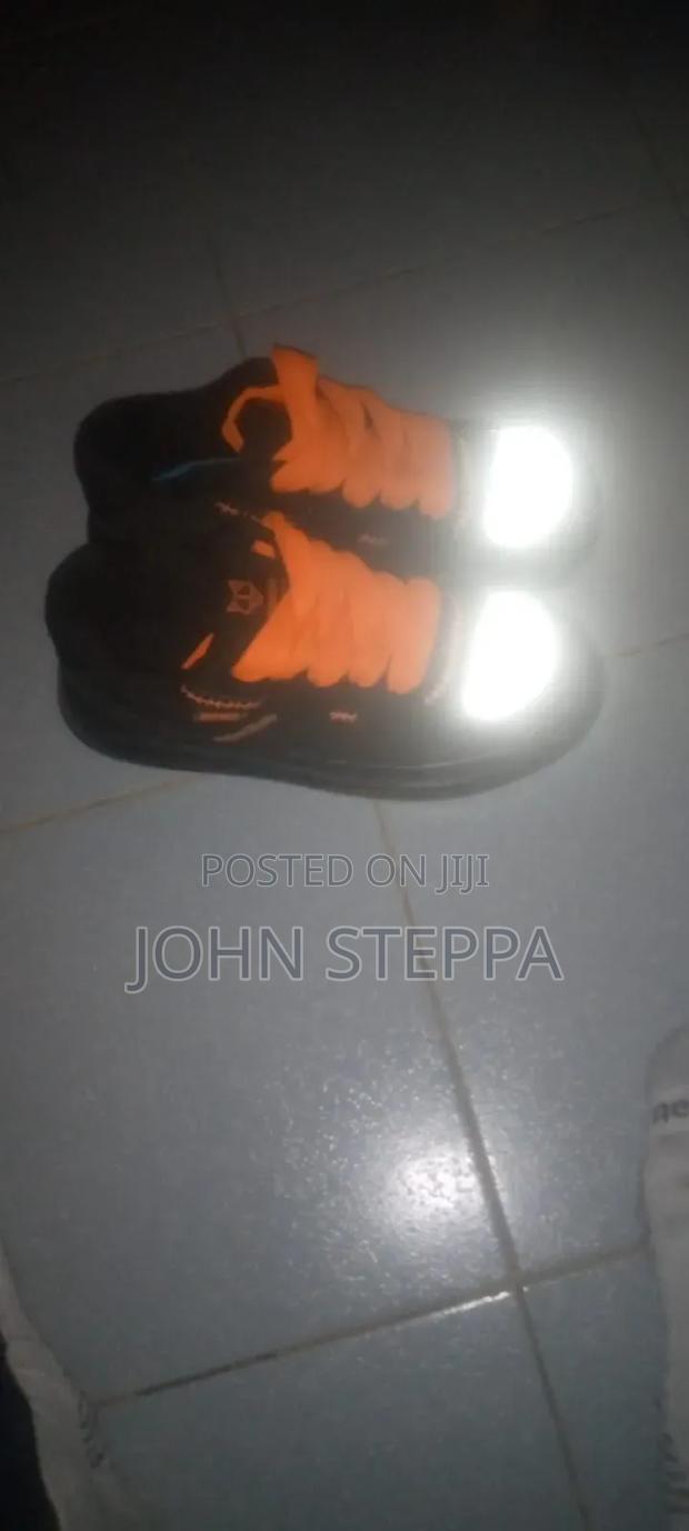 Led Sneakers - thumbnail 3