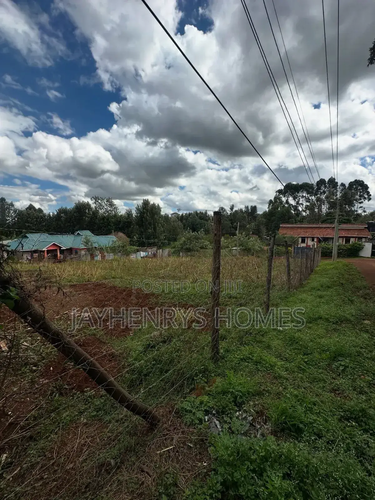 1/4 Plot for Sale in Thindigua,Off Kiambu Rd at KSHS 20m