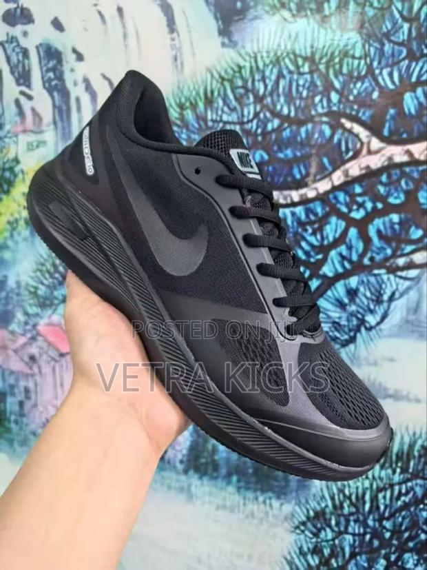 Zoom Men Running Shoes - thumbnail 3