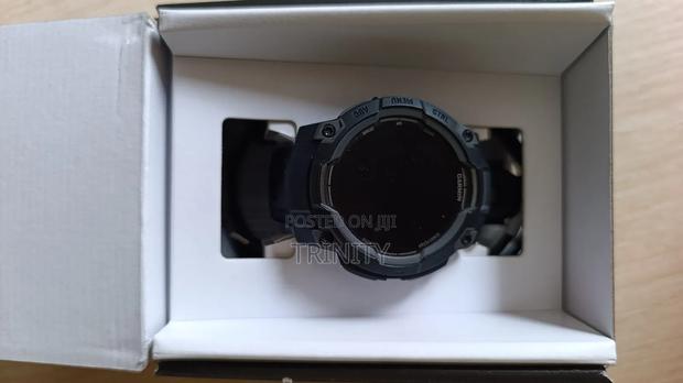 Garmin Instinct 3 (45mm) Amoled Watch - thumbnail 7