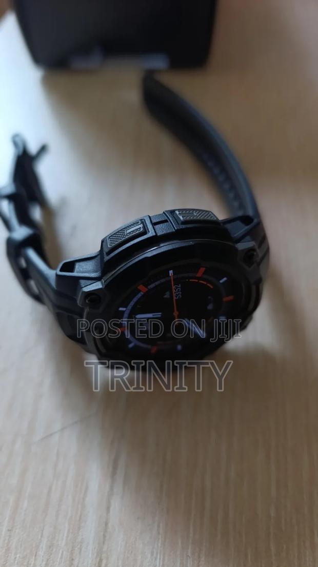 Garmin Instinct 3 (45mm) Amoled Watch - thumbnail 5