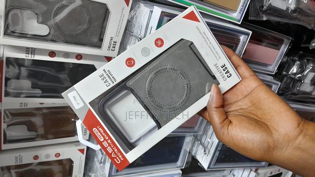 Belaxi iPhone 17 Pro Max Leather Magsafe Case,Built-in Invisible Stand - thumbnail 3