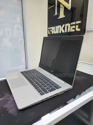Laptop HP EliteBook 735 G5 8GB AMD Ryzen 5 SSD 256GB