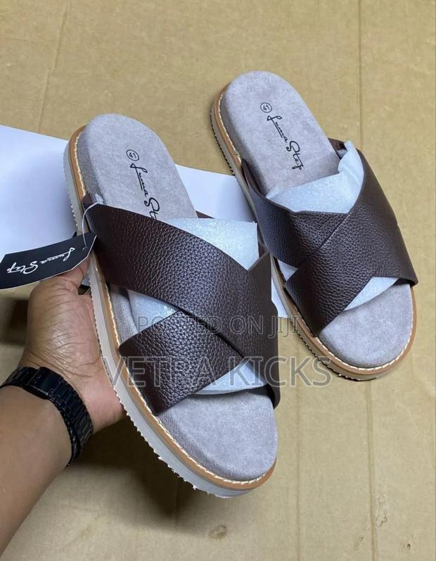 Men Sandals - thumbnail 2