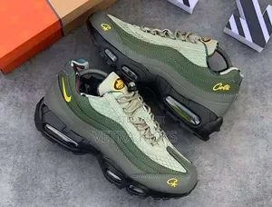 Nike Air Max 95 Sneakers