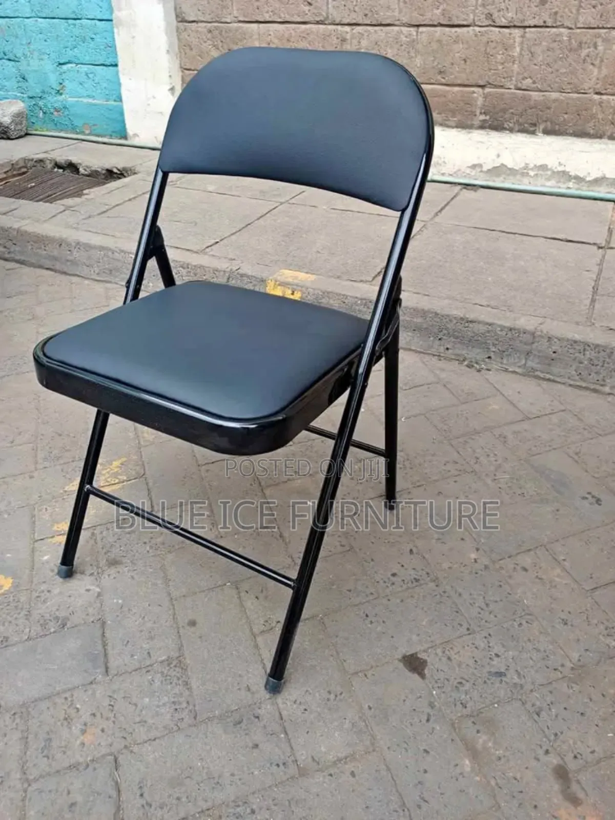 Classic Foldable Chair