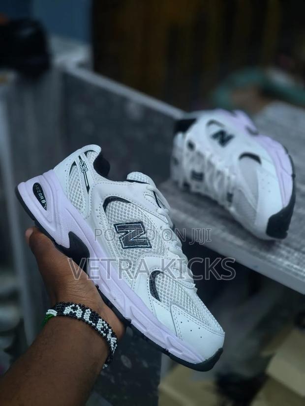 New Balance 530 Black - thumbnail 3