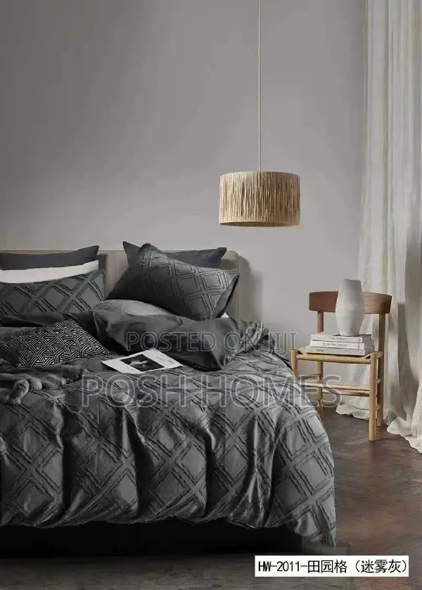 Black Tufted Duvet Cover Set