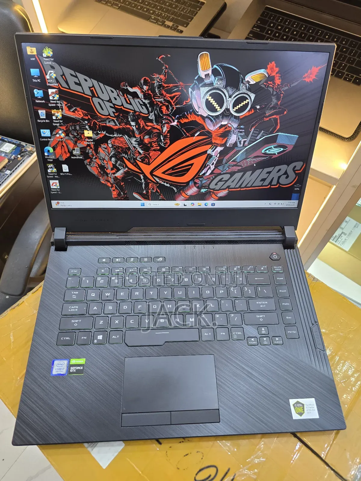 Laptop Asus ROG Strix G15 8GB Intel Core i7 SSD 512GB