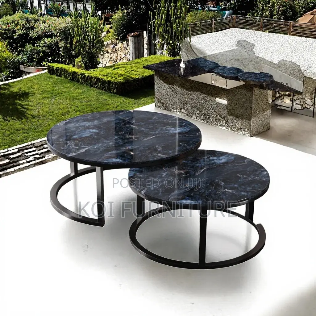 Coffee Table; Round Black Marble Coffee Table