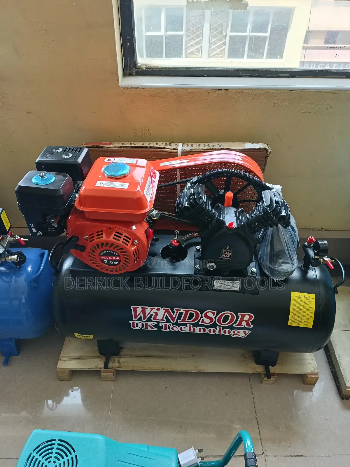 Windsor Gasoline Air Compressor 100l