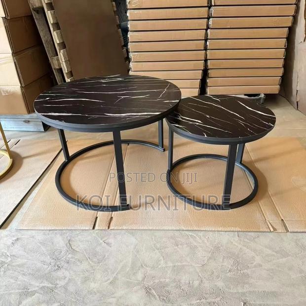 Coffee Table; Round Black Marble Coffee Table - thumbnail 7