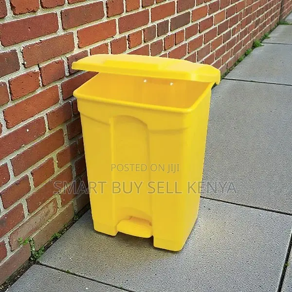 30l Hard Plastic Rectangular Step Pedal Bin for Medical Facilities