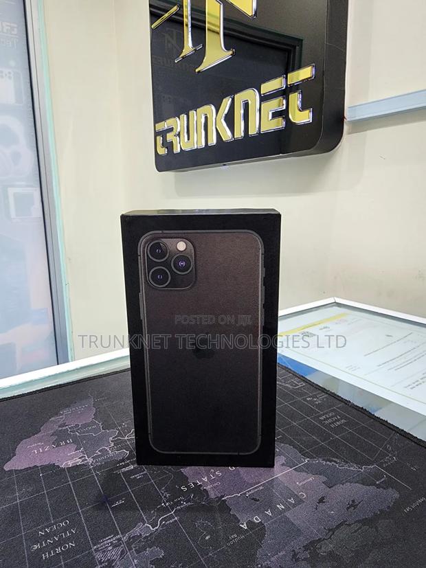 Apple iPhone 11 Pro 256 GB Gold - thumbnail 2