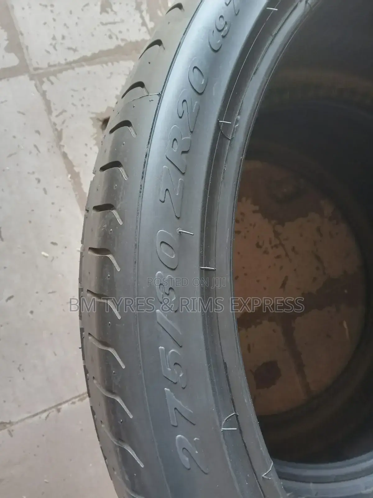 275 /30 R20 Pireli (Germany)