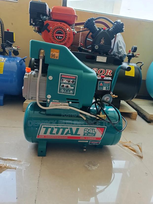 Total 24l Oil Lubed Air Compressor - main view