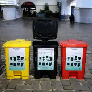 30 Litres Hard Plastic Step Pedal Dust Bin for Office and Hotel Use