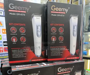 *Geemy 6576 Rechargeable Hair Trimmer*