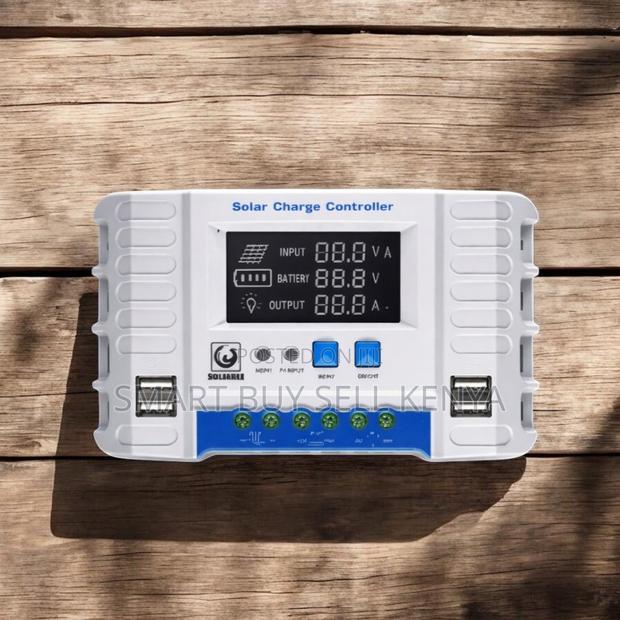 Smart LCD Display 12v/24v 20a PWM Solar Controller Unit