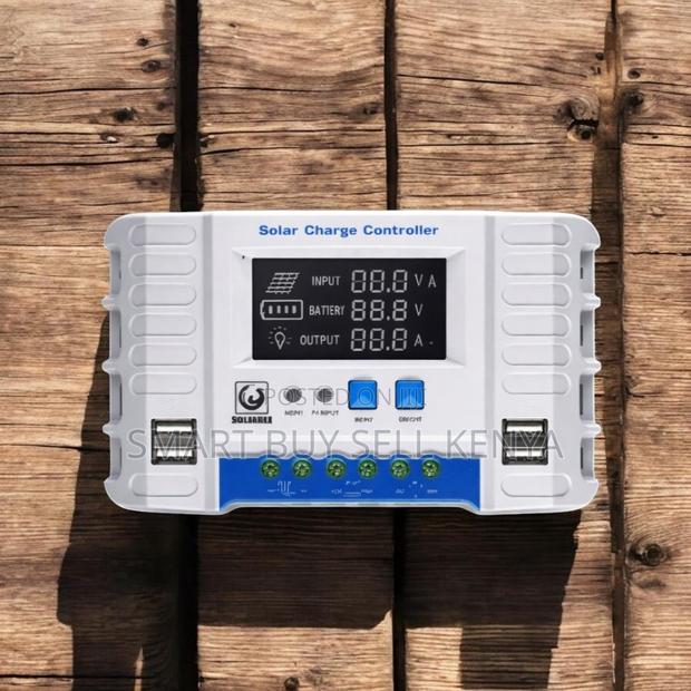 Energy Efficient 12v/24v 20a PWM Solar Controller Unit - main view