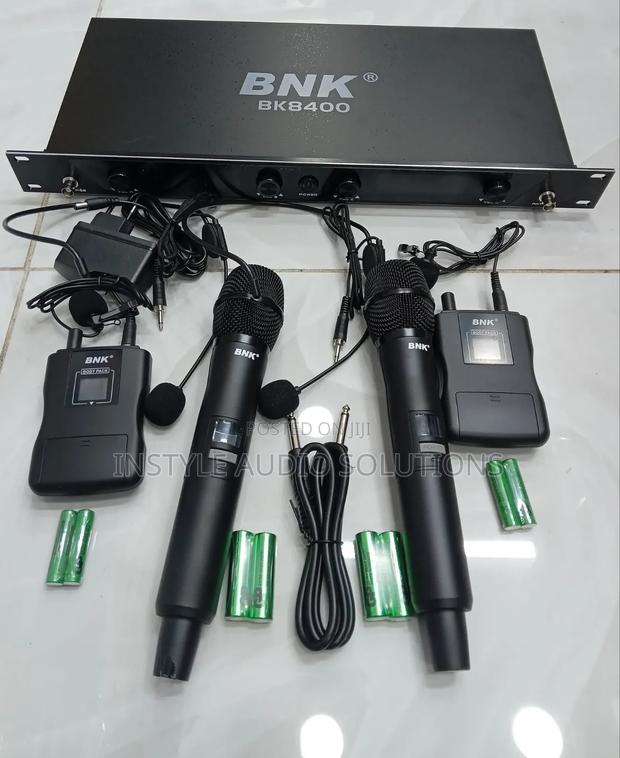 BNK Bk8400 Hand and Tie Wireless Microphones Set