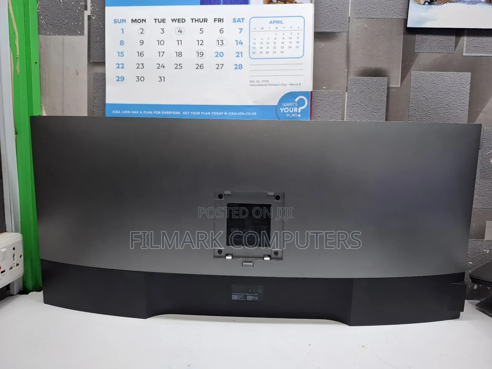 Dell P3418hw 34"-inch 21:9 Ips Curved Monitor 2560x1080 Resolution