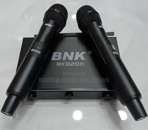 BNK Bk8400 Top Quality 150 Meters Frequency Range Wireless Microphone