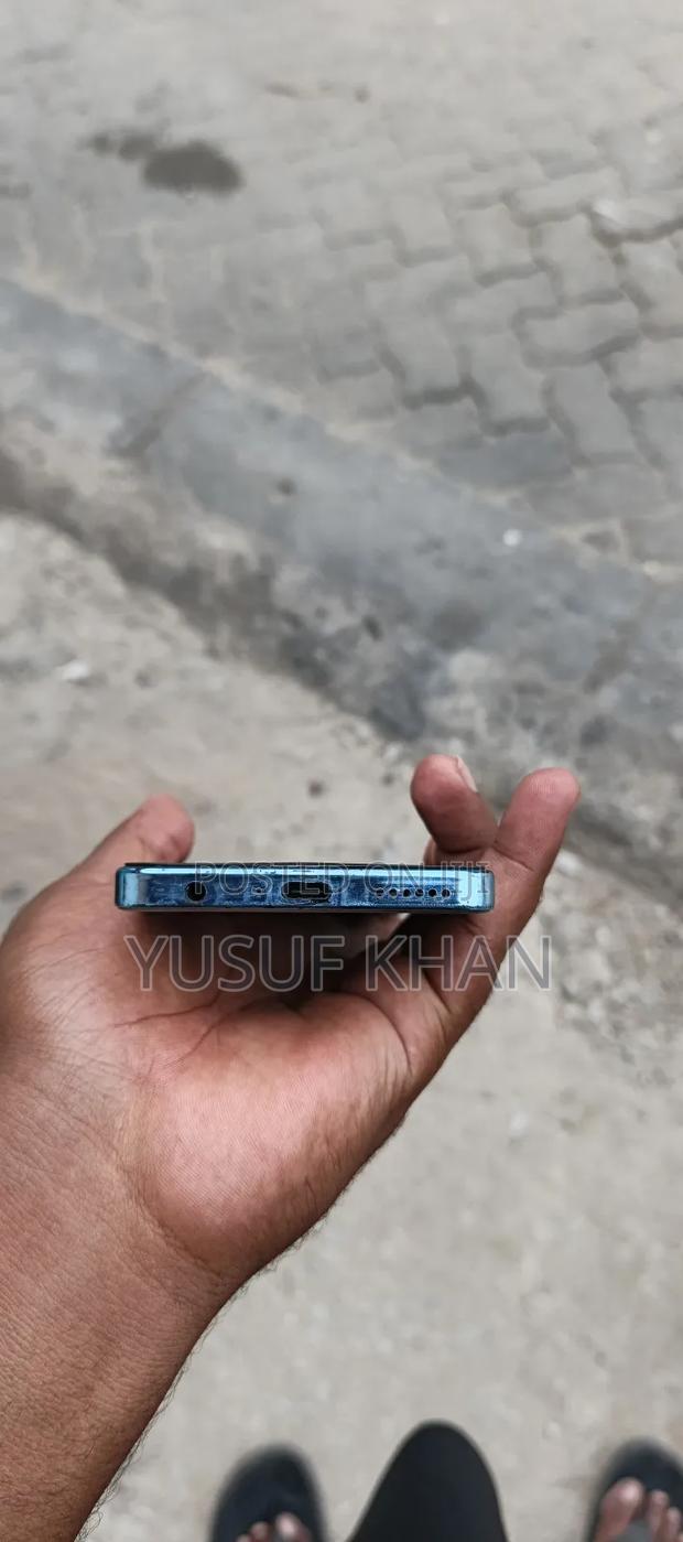 Tecno Camon 19 Pro 256 GB Blue - thumbnail 5
