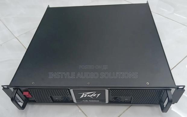Peavey Cs4000 Powerful Powered Amplifier 2 Channels Made in Usa