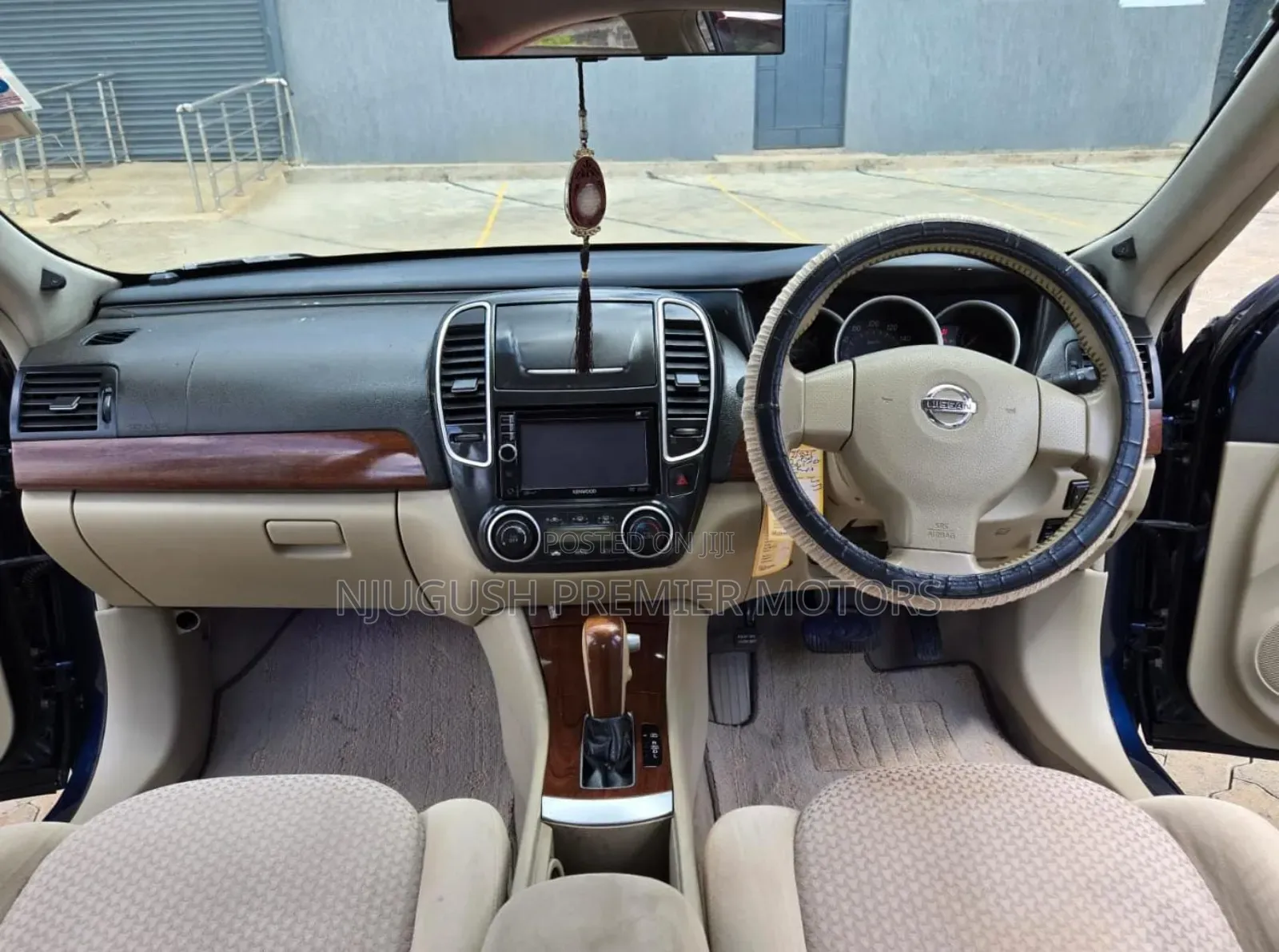 Nissan Bluebird 2011 Blue