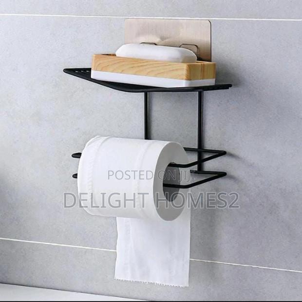 Metallic Tissue Holder-Nje